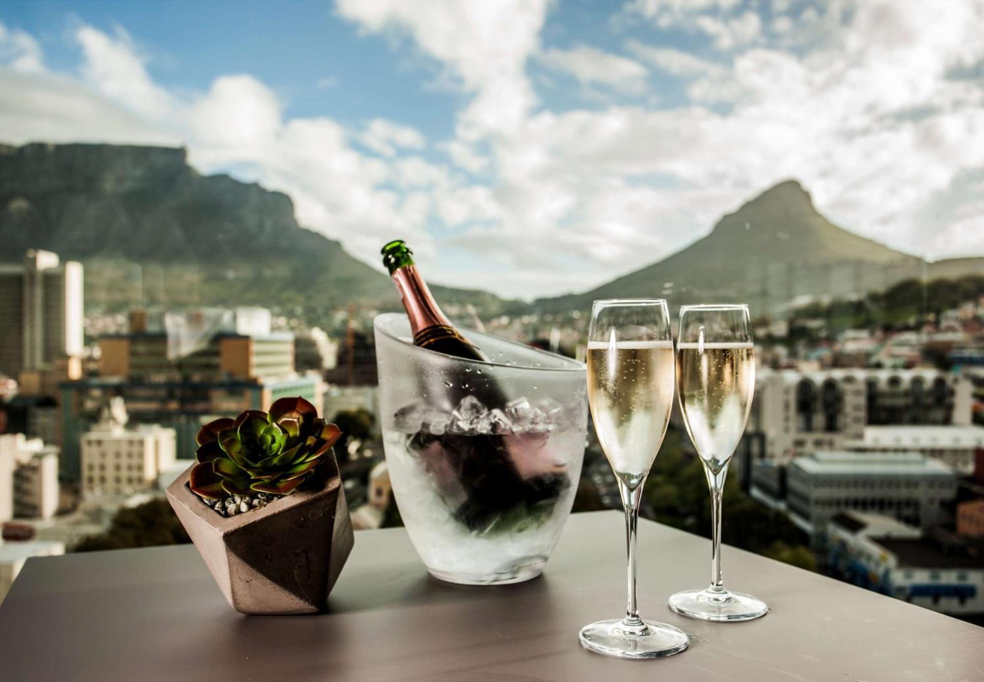Sunsquare Cape Town City Bowl エクステリア 写真